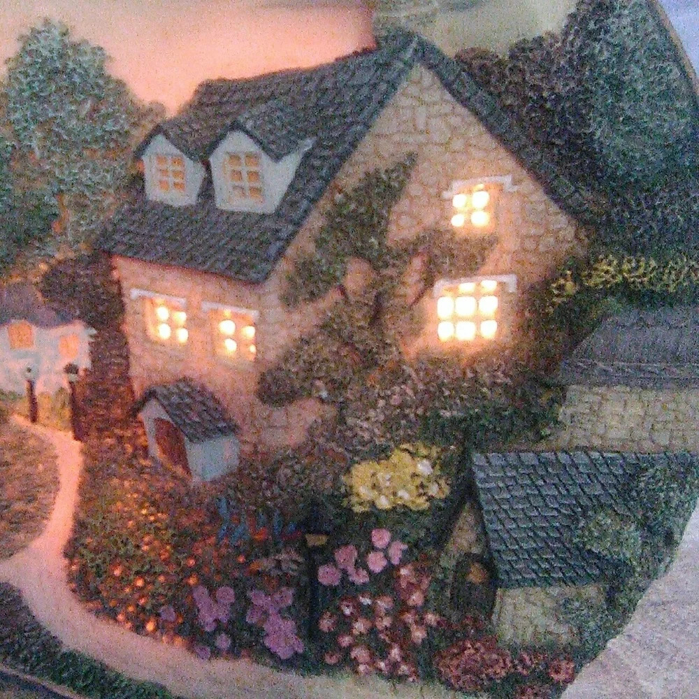 Vintage  Light Up Decorative Plate